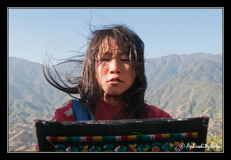 36 Hmong's portraits